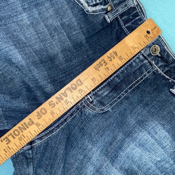 A.N.A A New Approach capri denim blue with white accent stitching size 12 - Picture 8 of 12